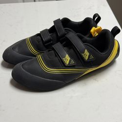 Rock climbing Shoes Size 9.5 Men’s 