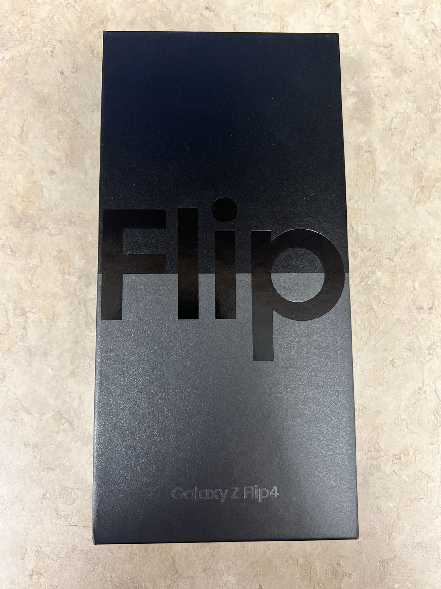 Samsung Galaxy Z Flip 4 (T-mobile Ready To Activate) 
