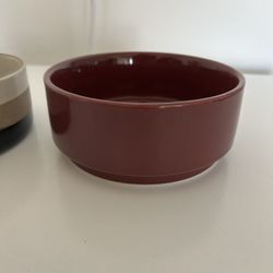 Pet Food & Water Dishes
