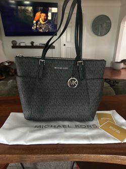 Michael Kors bag