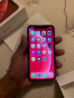 iPhone XR (red)
