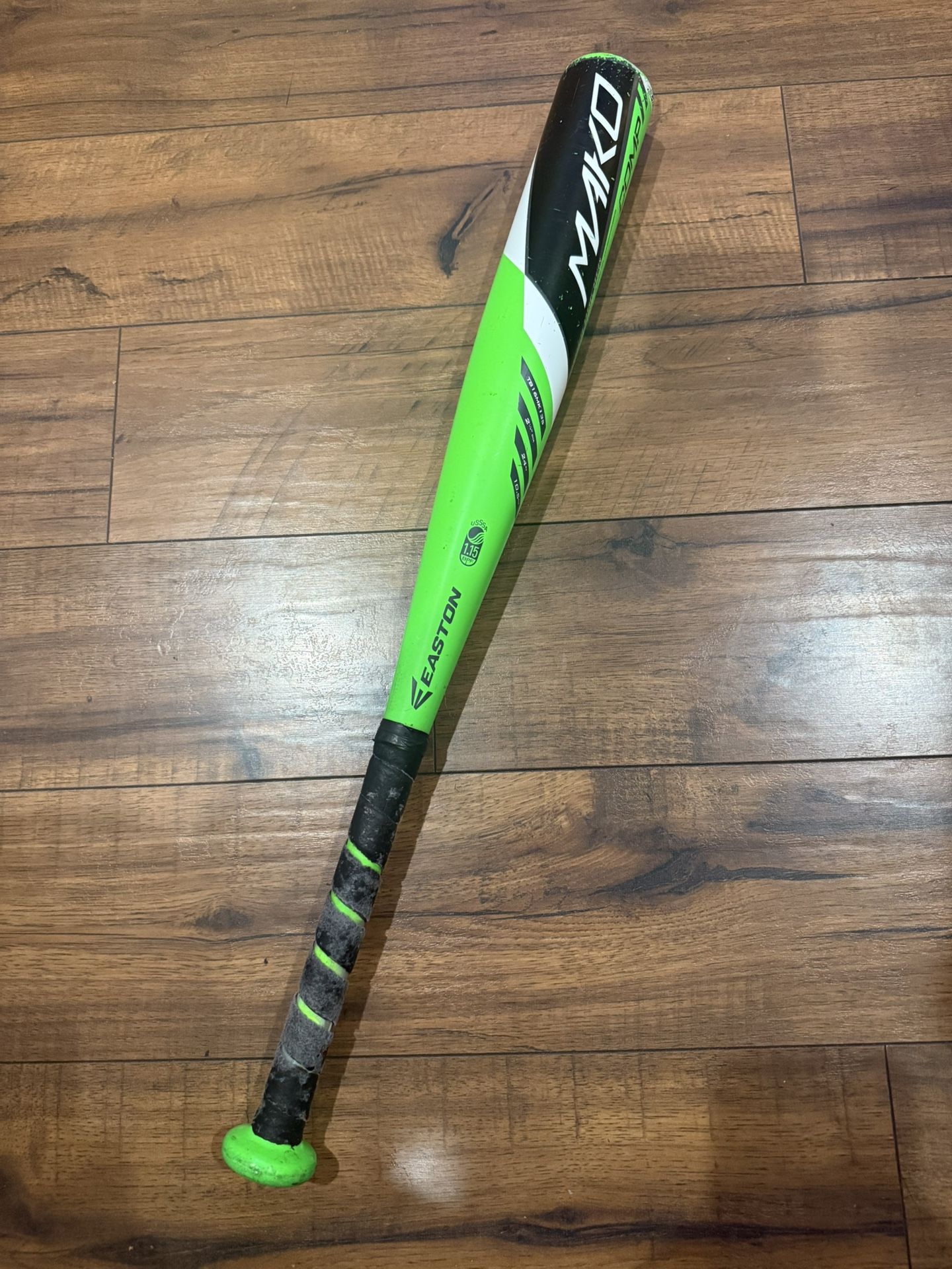 Easton Mako Comp TB16MK135 - 24”/10.5oz Barrel Tee Ball Bat