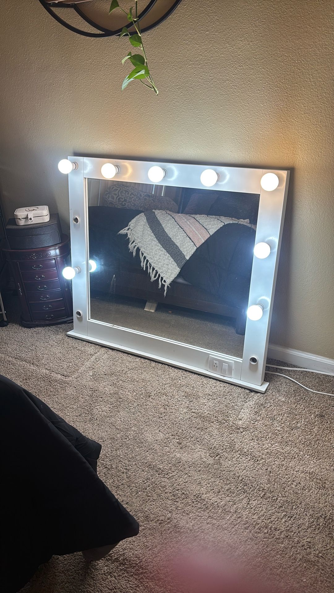 Vanity Mirror