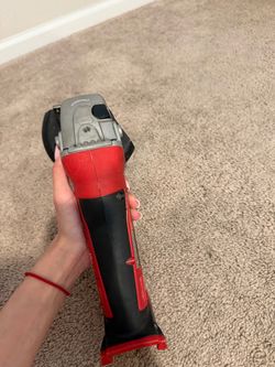 Milwaukee grinder