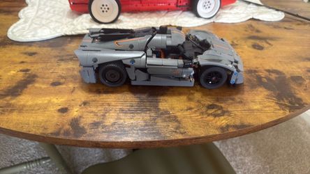 Lego Koenigsegg Jesko Absolut Grey.