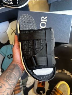 Dior slides