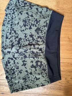 Lululemon Skirt