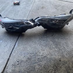 2017 2019 Toyota Corolla Se Driver Left Passenger Right Headlight 