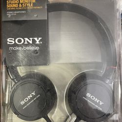 NEW Sealed SONY Studio Monitor Sound & Style Stereo Headphones MDR-ZX100 Black