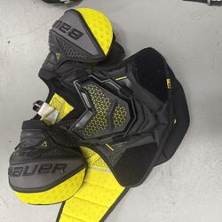 Hockey Gear - Youth