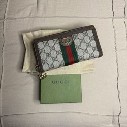 Gucci Ophidia zip around wallet