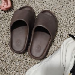 Got Way Way To Small For Me Size 5