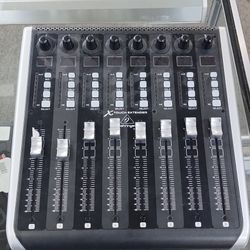 Behringer Touch Extender