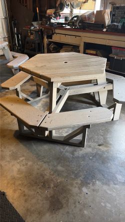 Polywood Outdoor Picnic Table with 4 Attached Benches – Gray