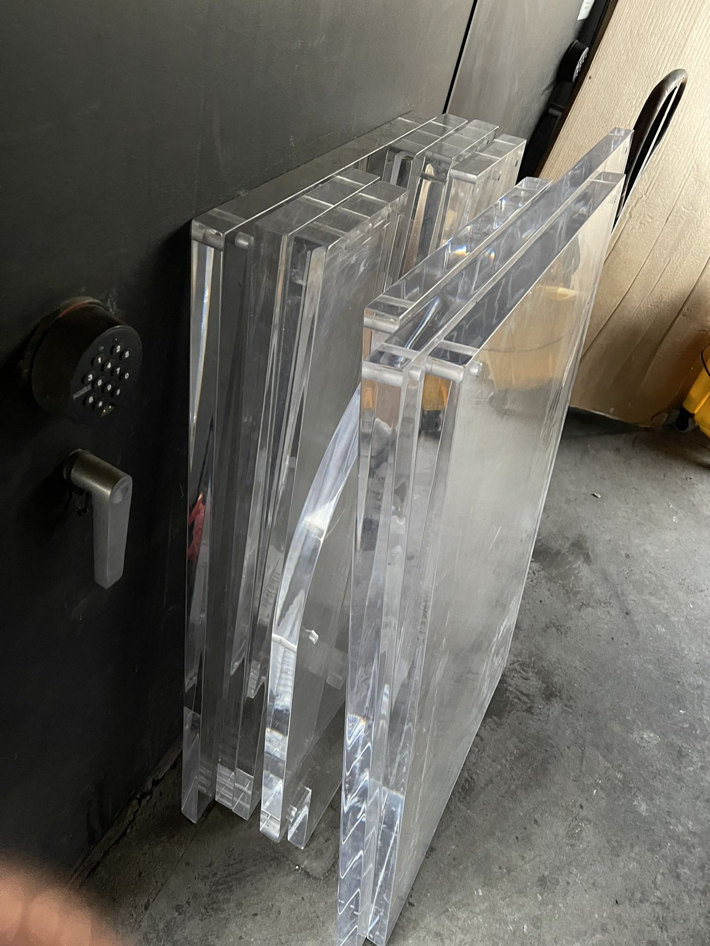 Bullet Proof Glass