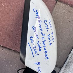 2011-2021 Jeep Grand Cherokee Driver Side Mirror 