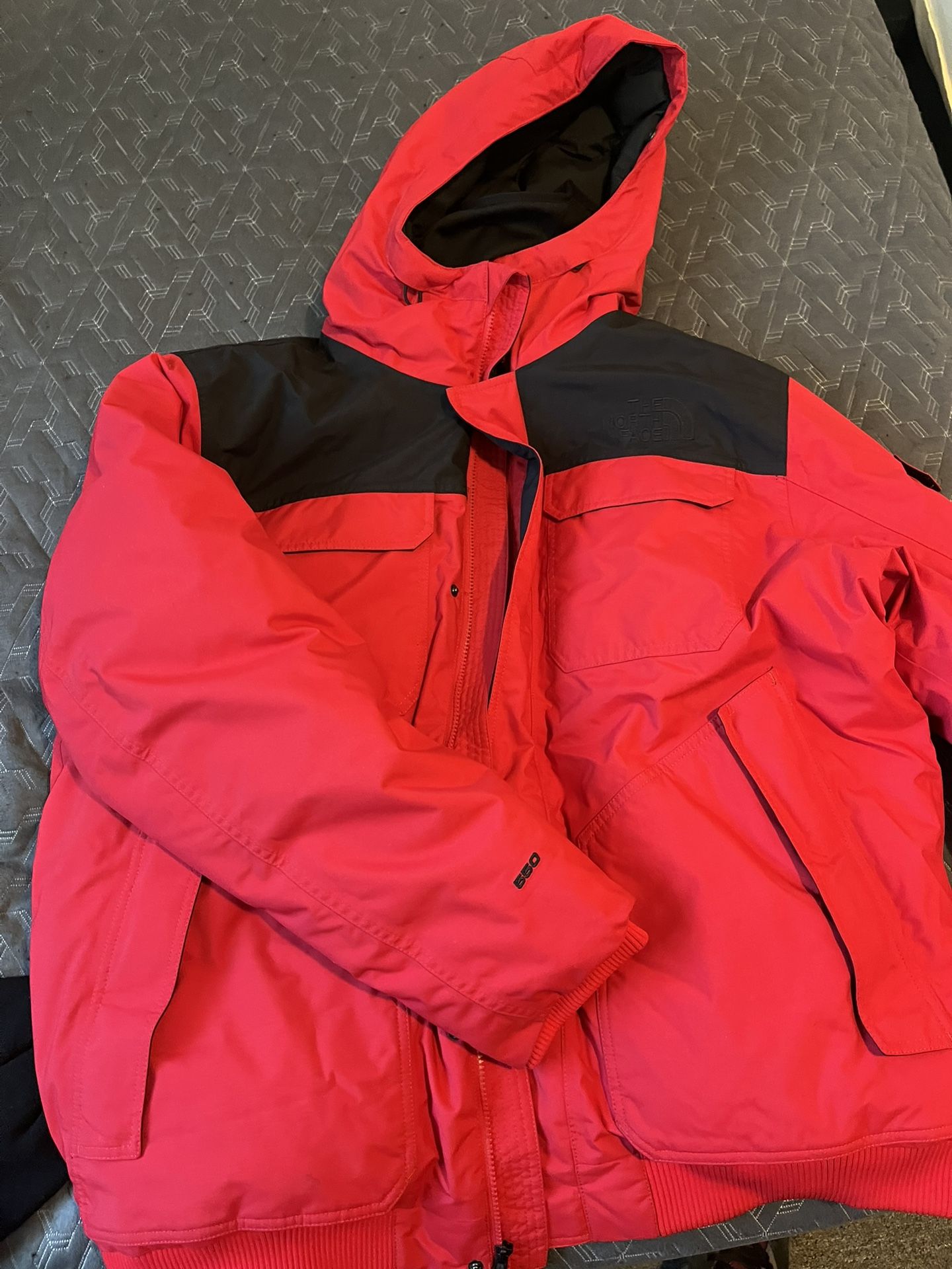 The North Face Red McMurdo bomber Jacket 2XL