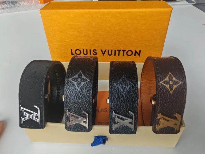 LV bracelet