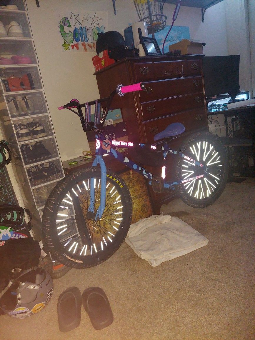 So Cal Flyer Se Bike
