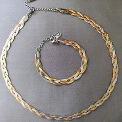 New! 2 Tone Necklace & Bracelet Set