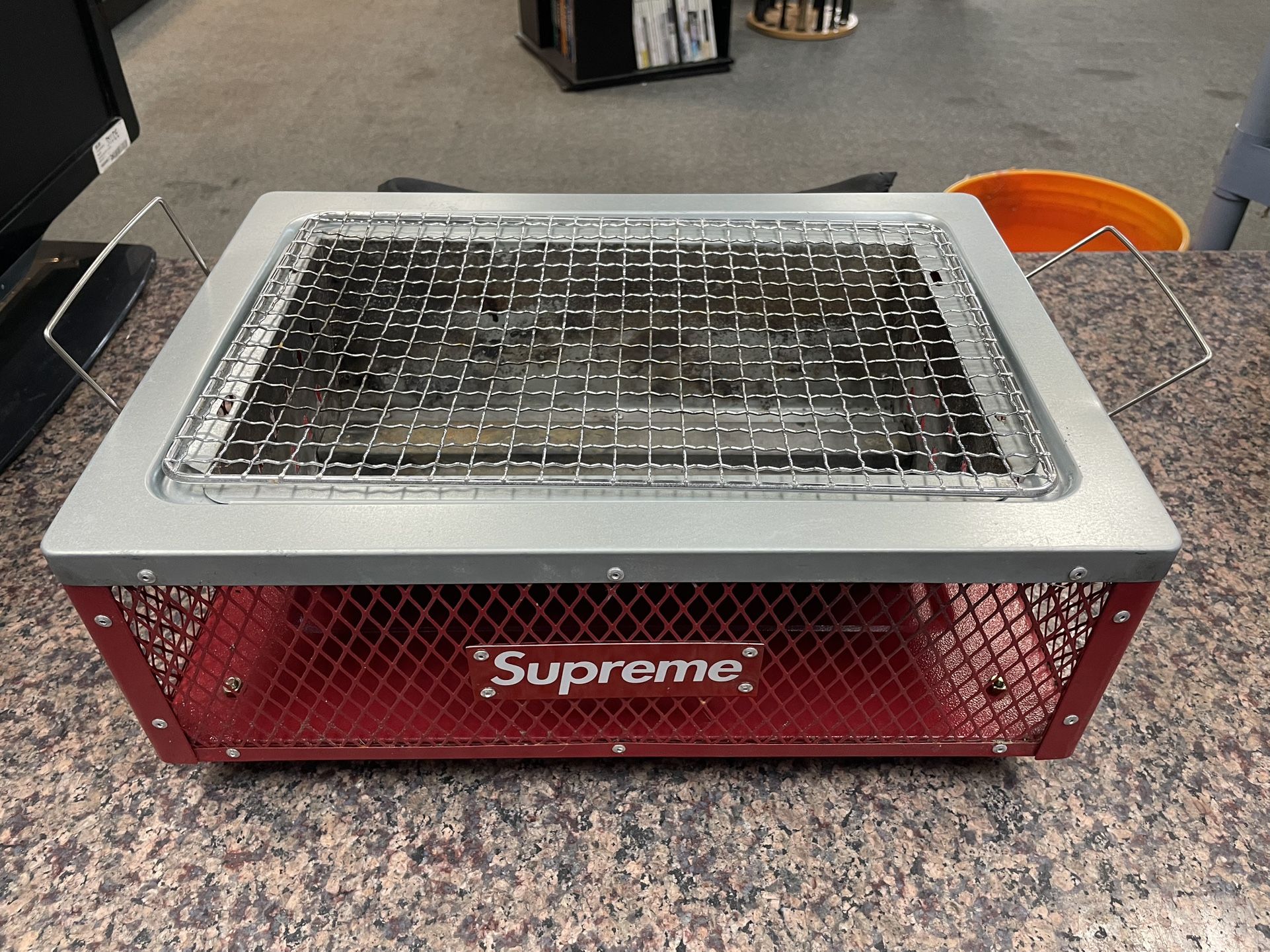 Coleman X Supreme Grill
