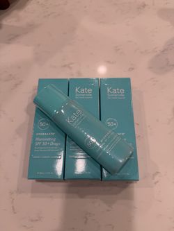 Kate Somerville illuminating SPF50+
