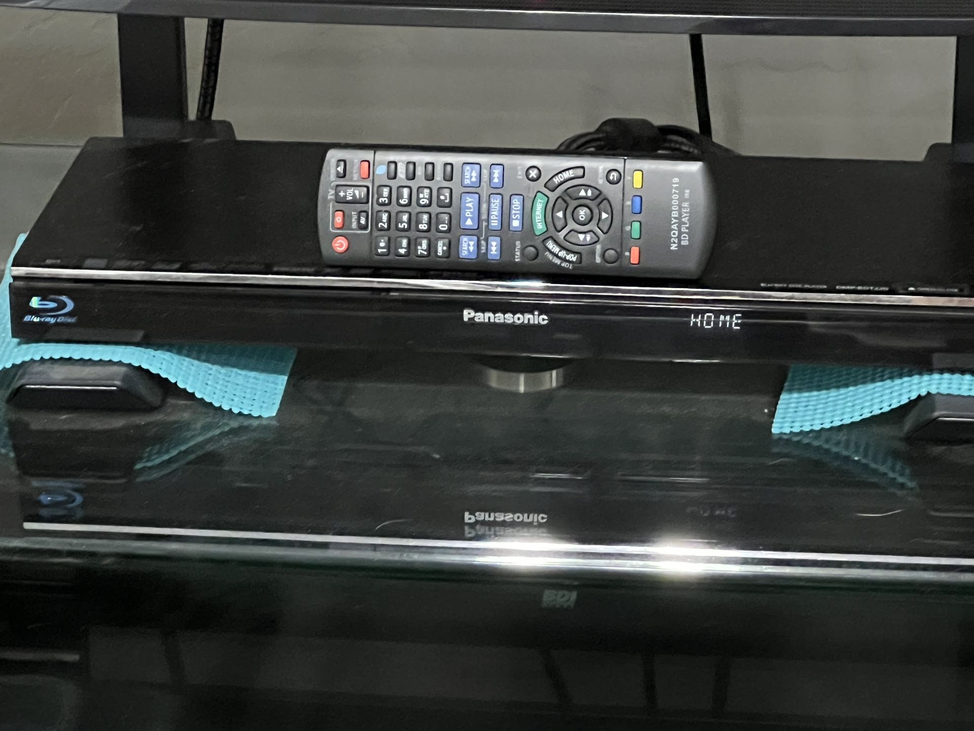 Panasonic Blu-Ray Disc Player DMP-BDT220