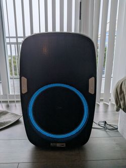 Altec Lansing Bluetooth Party Speaker + Microphone Bundle