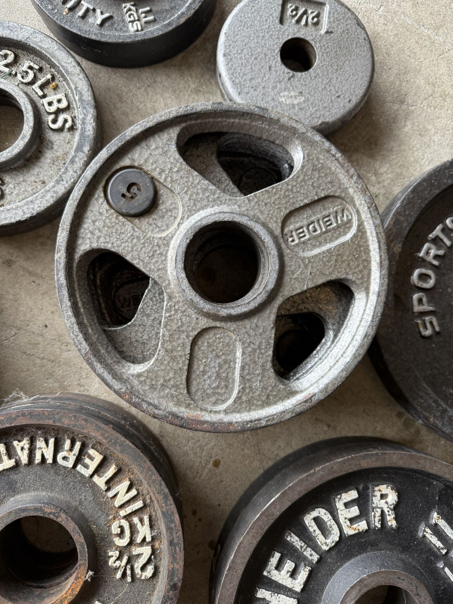 Set of two 5lbs Olympic barbell weight plates