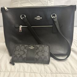Coach Black Bag And Wallet 