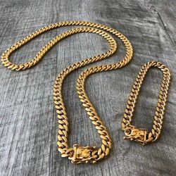 8MM Cuban Link Set 14K Gold Plated Doesn't Loses Color 