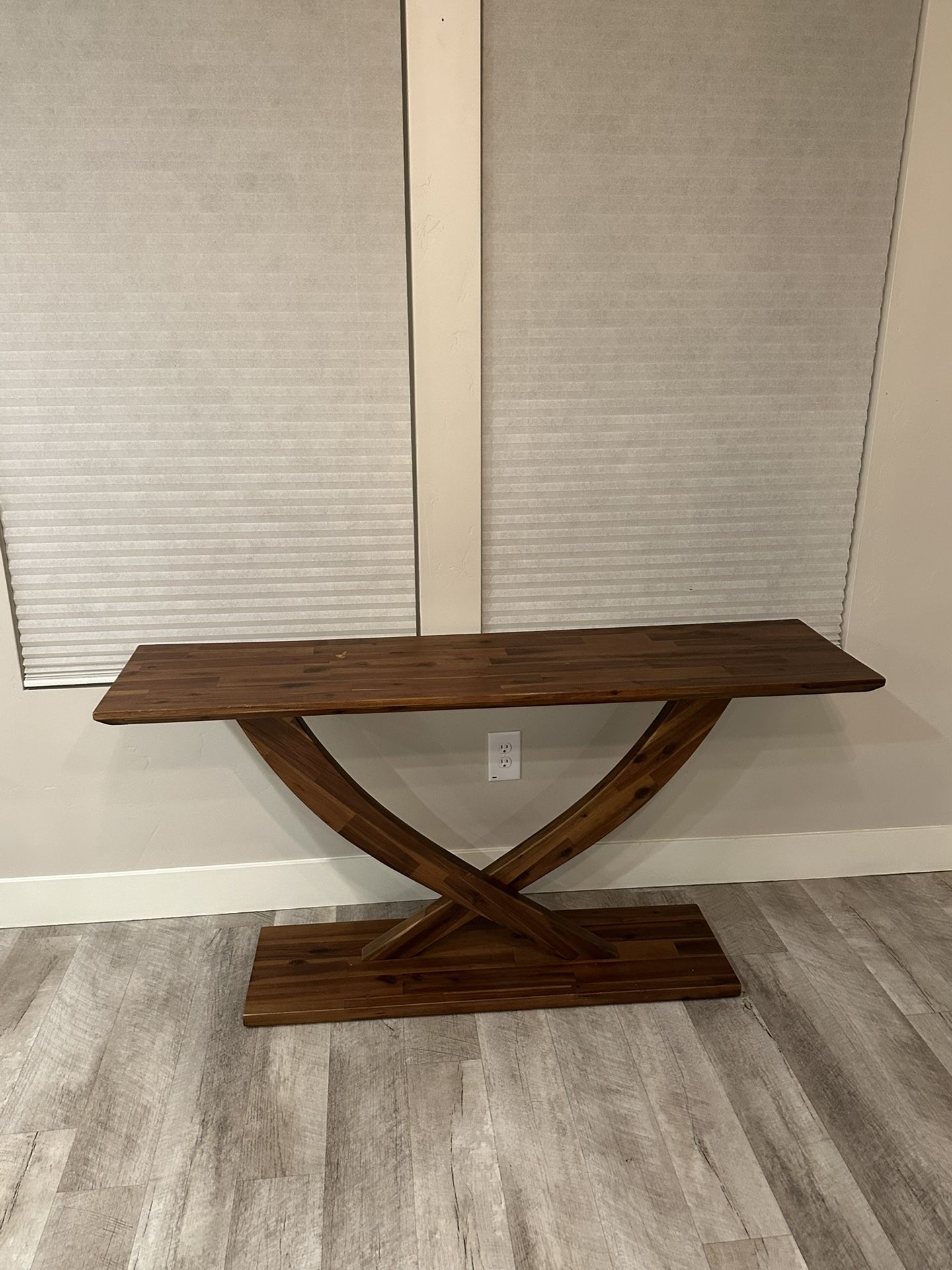Catelynn 57” Solid Wood Console Table – Like New