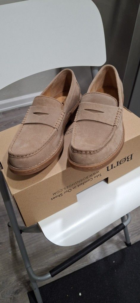 BORN LOAFER SHOES MENS 9