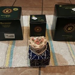 4 brand new knickknacks