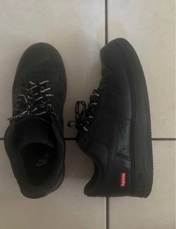 Supreme black air force 1