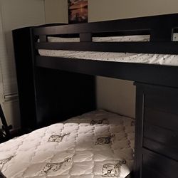 Bunk Bed w/Lots Of Storage