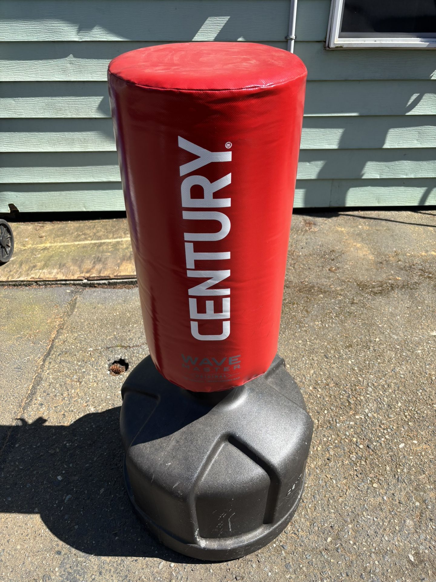 Century Wave Master Punching Bag Stand Boxing Kickboxing