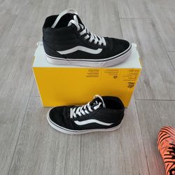 Vans Women Size 8
