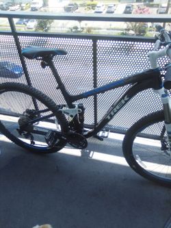 Trek bike