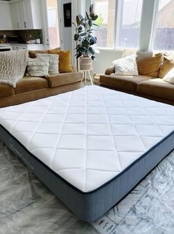 Like New King Lull Premium Mattress!