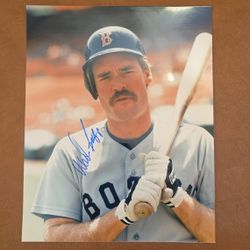 Wade Boggs Autograph 8x10 Picture 