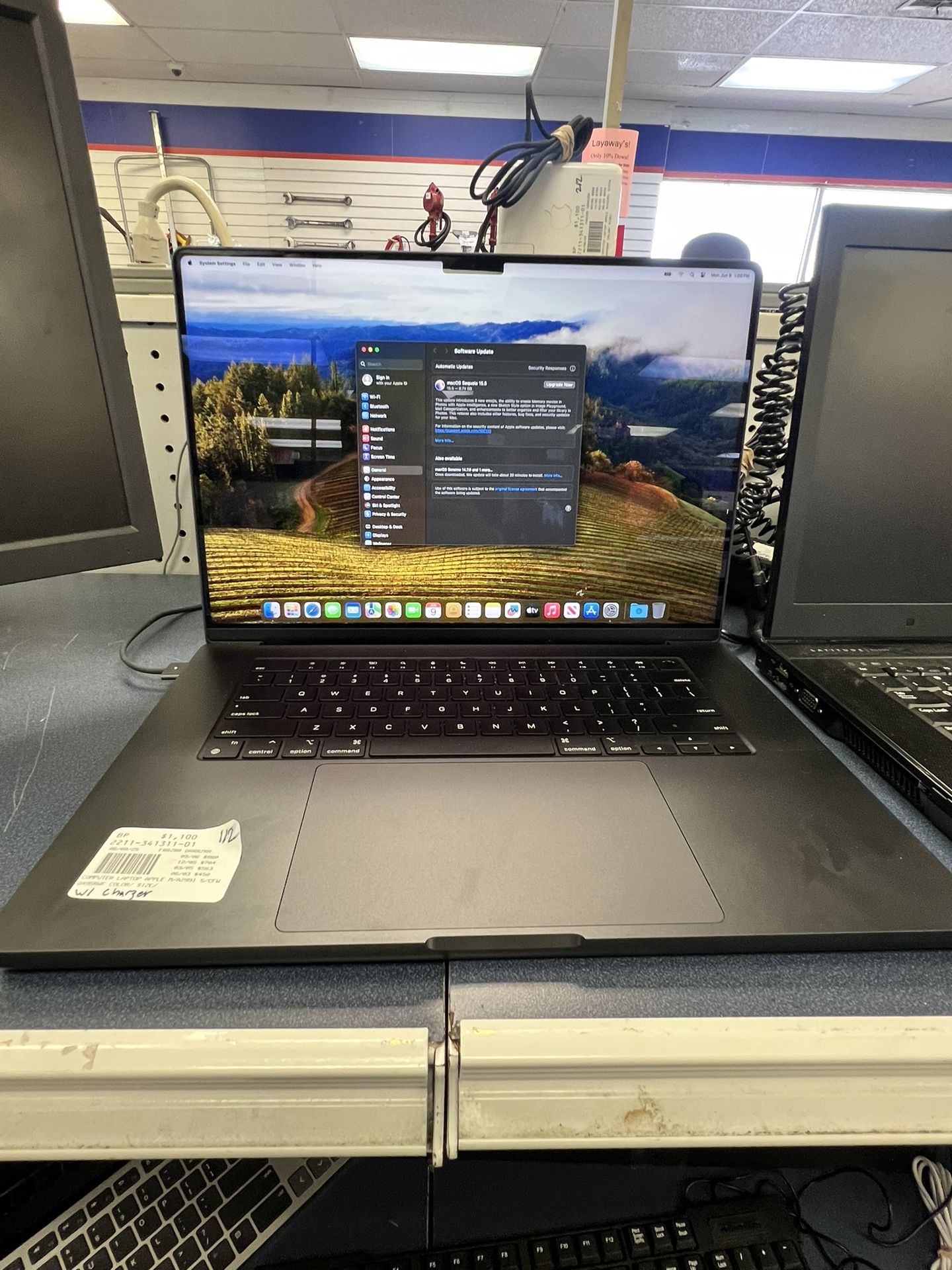Apple MacBook M3 Pro