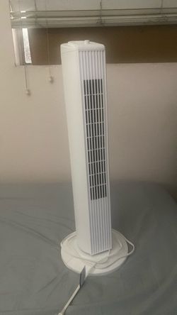 White Tower Fan with Round Base
