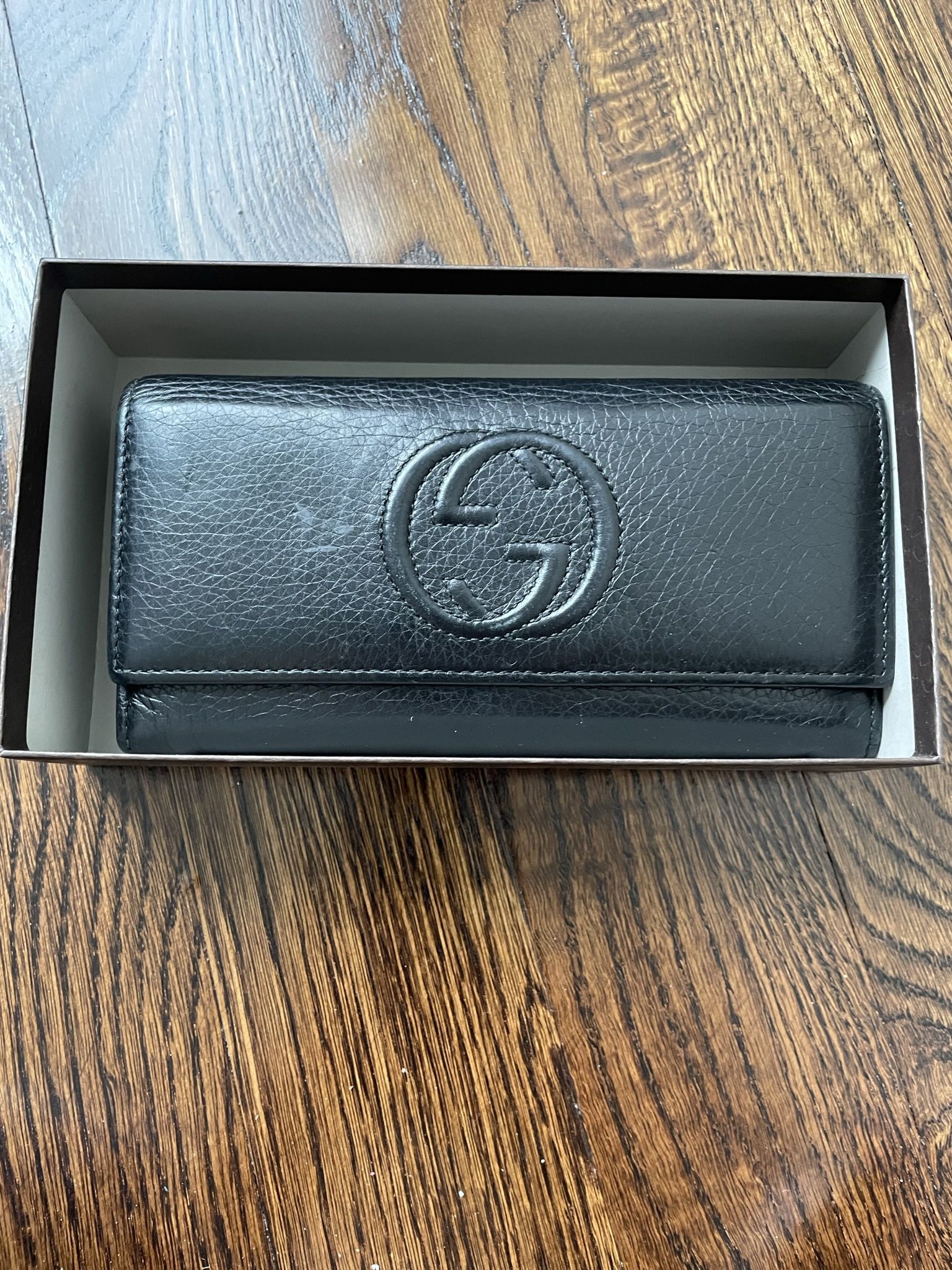 Authentic Gucci Wallet