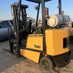2003 Yale Forklift 4800 Lbs