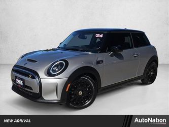 2024 Mini SE Hardtop
