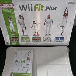 Nintendo Wii Fit Plus with Balance Board In Original Box & Game
