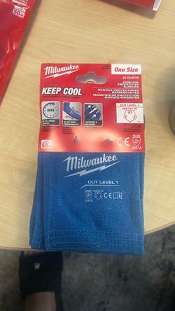 Milwaukee keep cool protecting sleeves