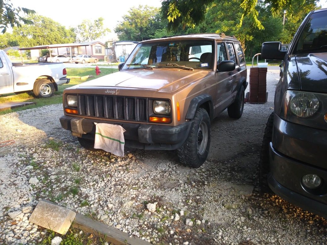 Jeep cherokee