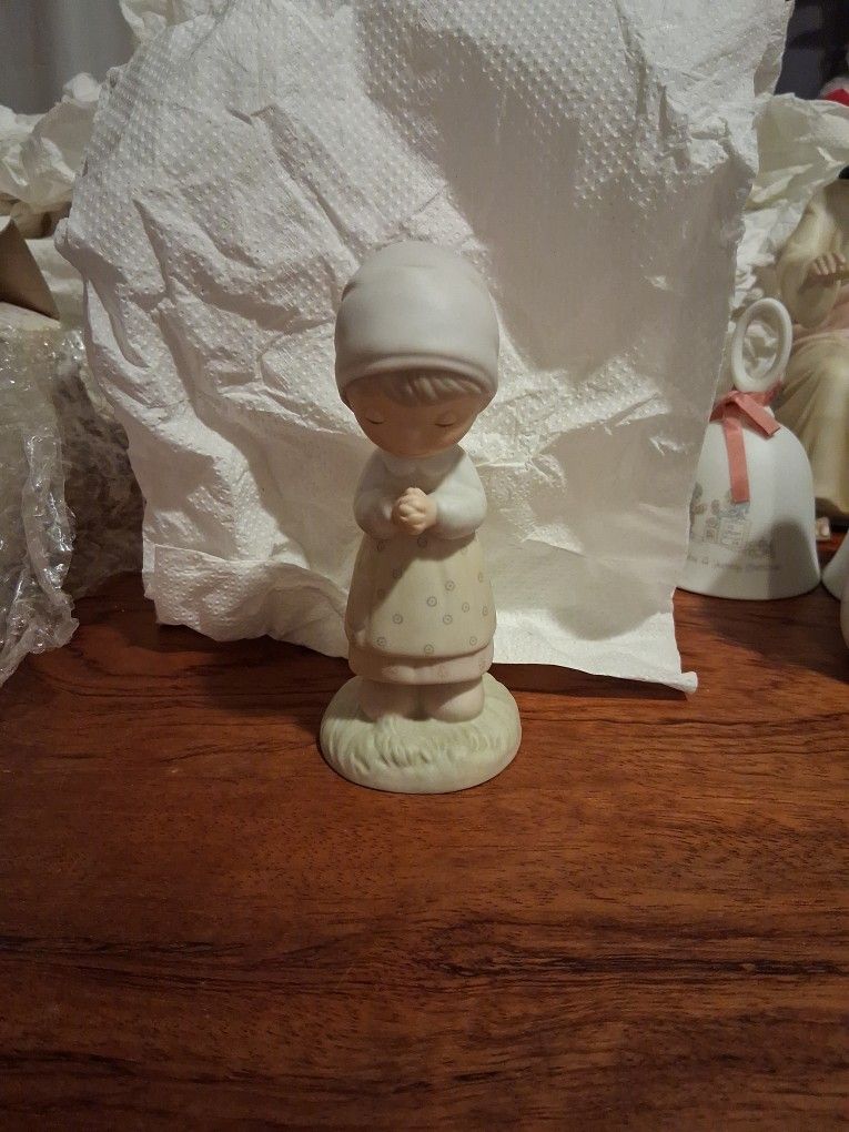 Precious Moment "Thanking Him For You"